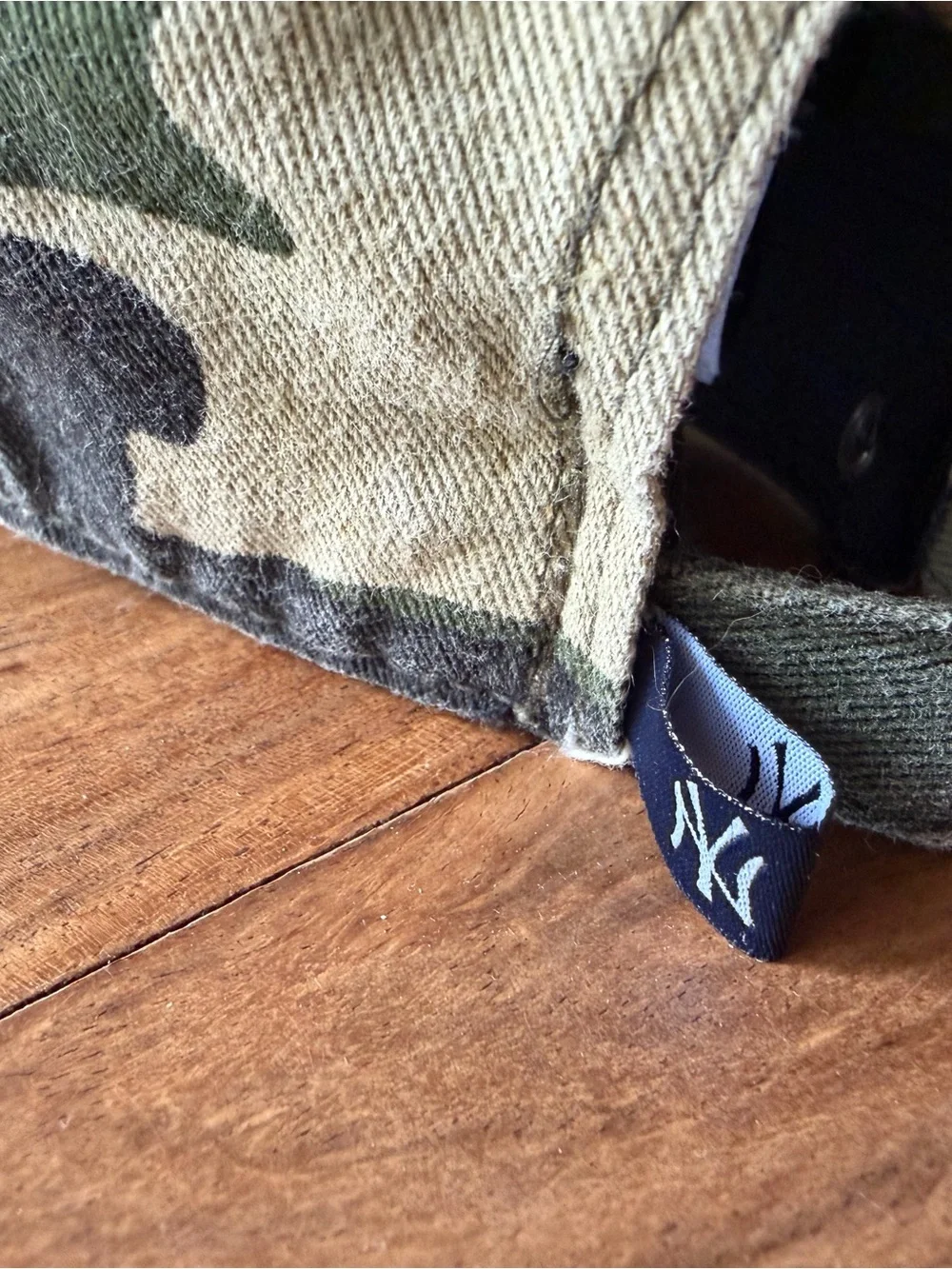 New York NY Yankees Camouflage Baseball Cap with Team Logo - Green Camo